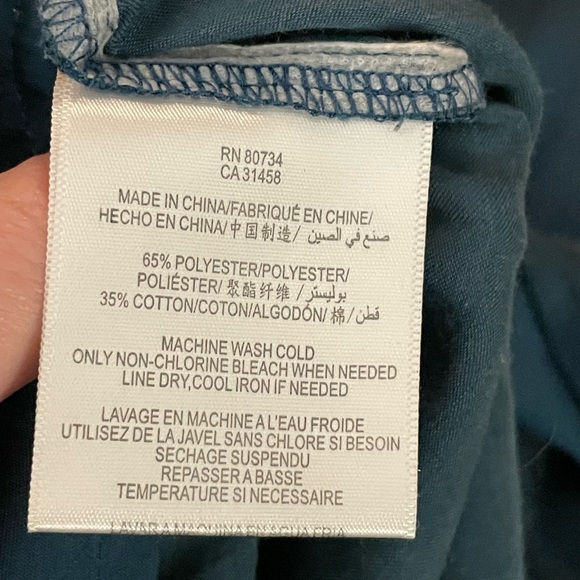 BCBGeneration teal blue button down blouse long sleeve size small cotton stretch - Picture 11 of 11